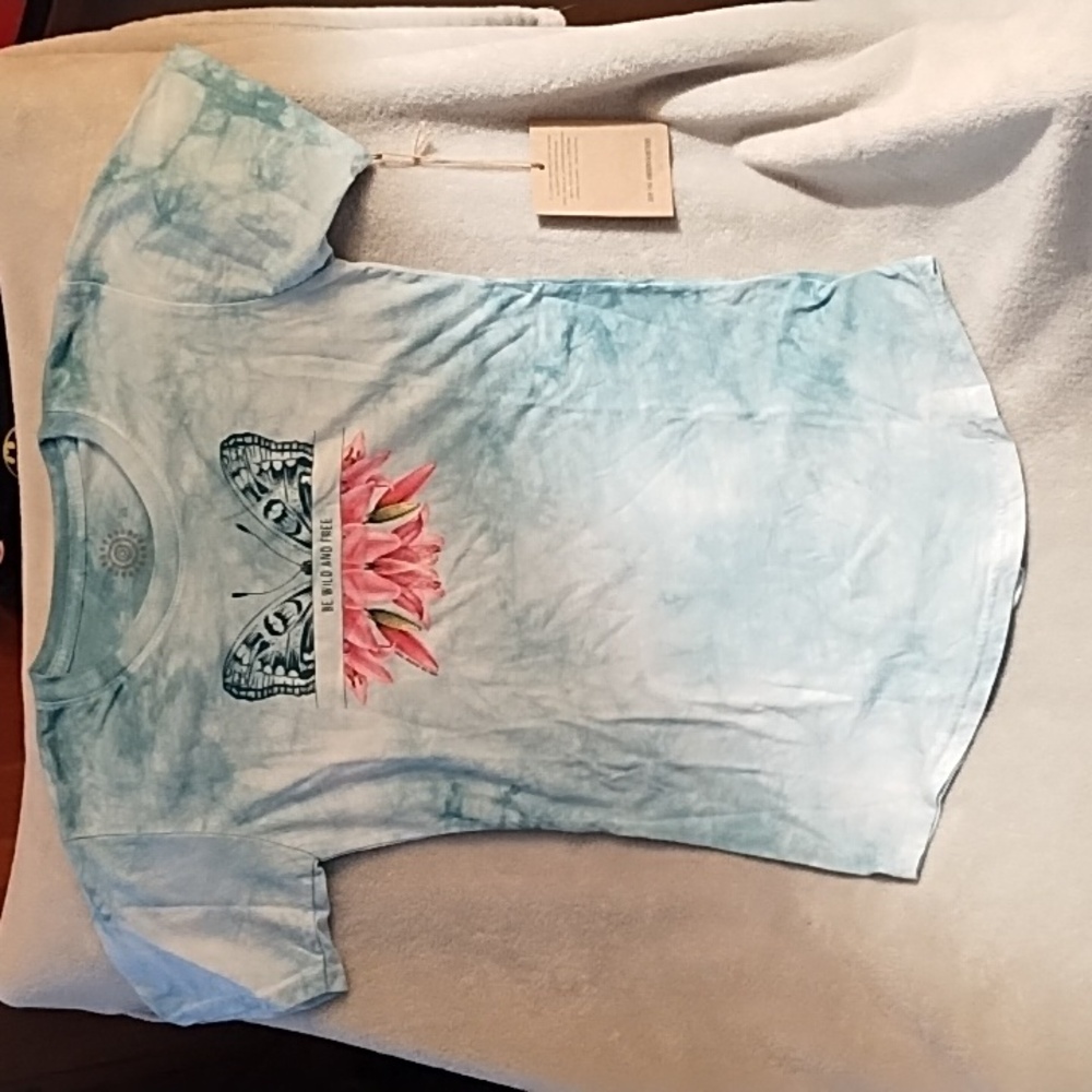 The Mountain T-shirt